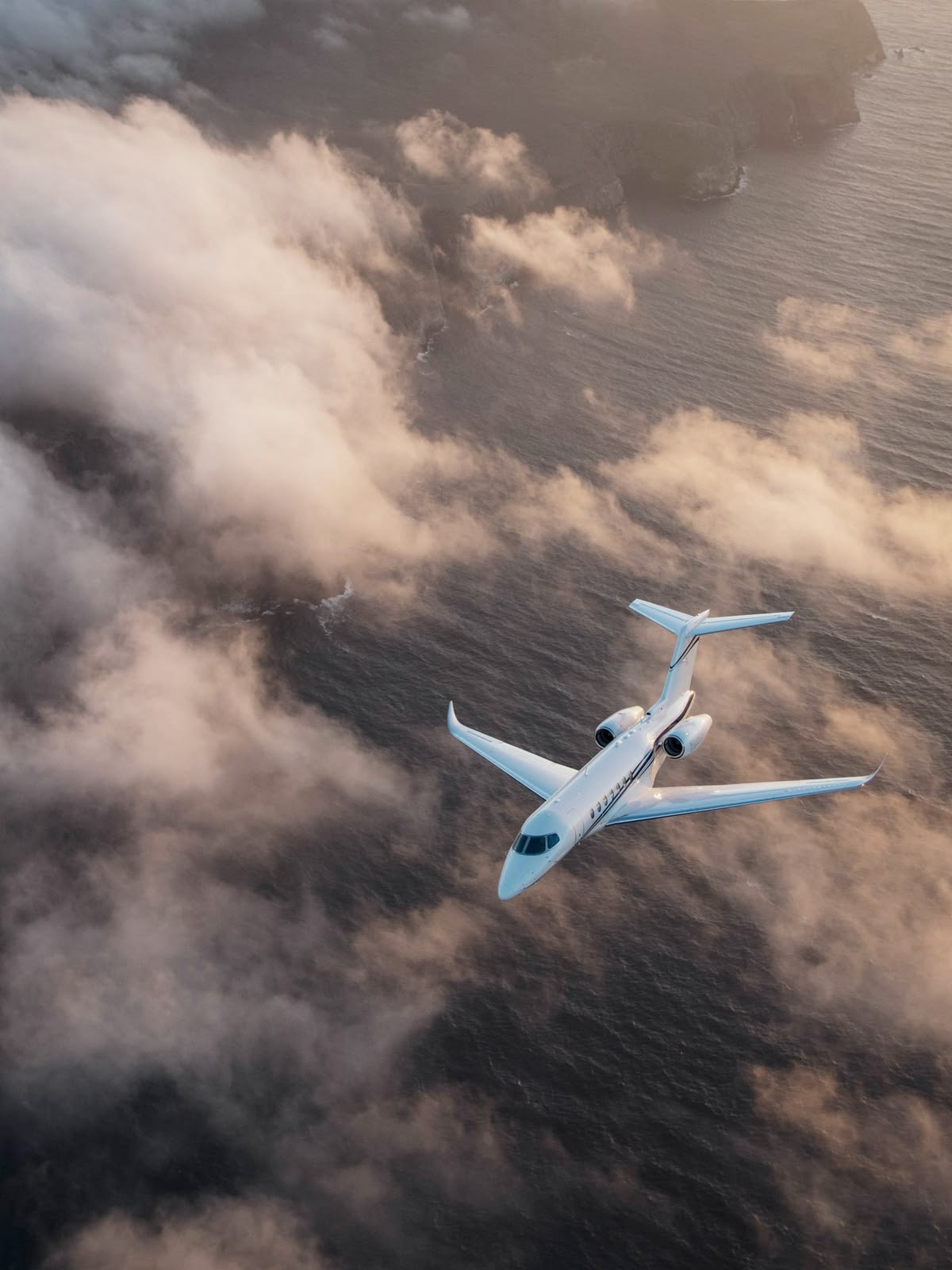 R3 Private Jet